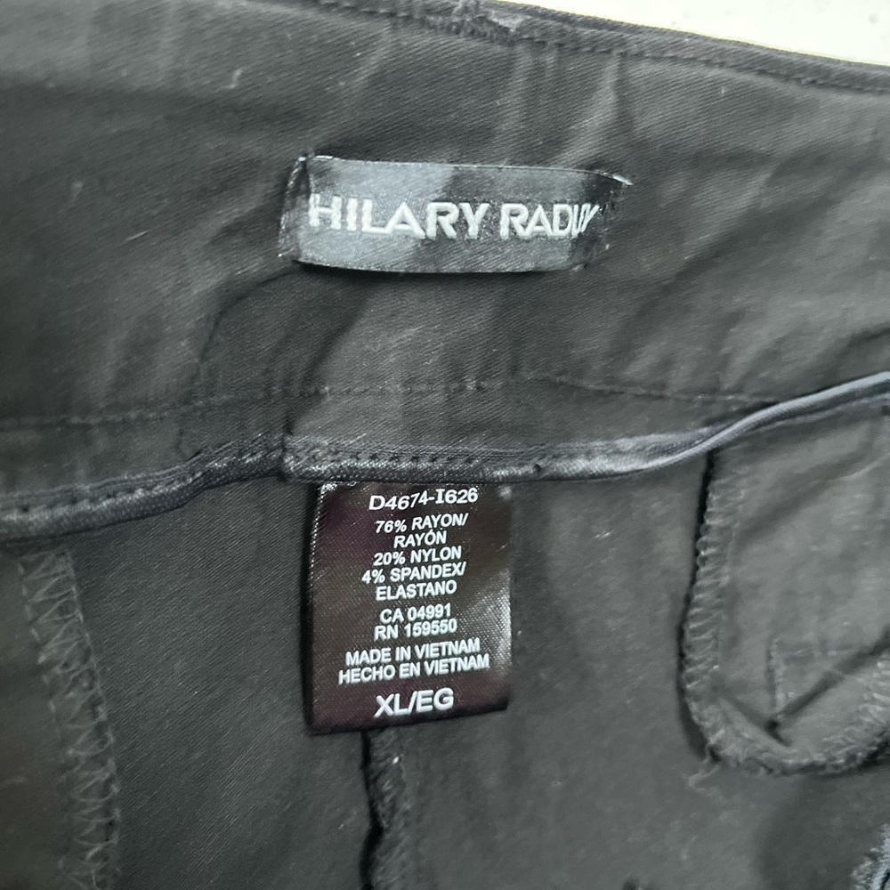 Hilary Radley Classic Black Women's Shorts -size XL - Picture 6 of 7